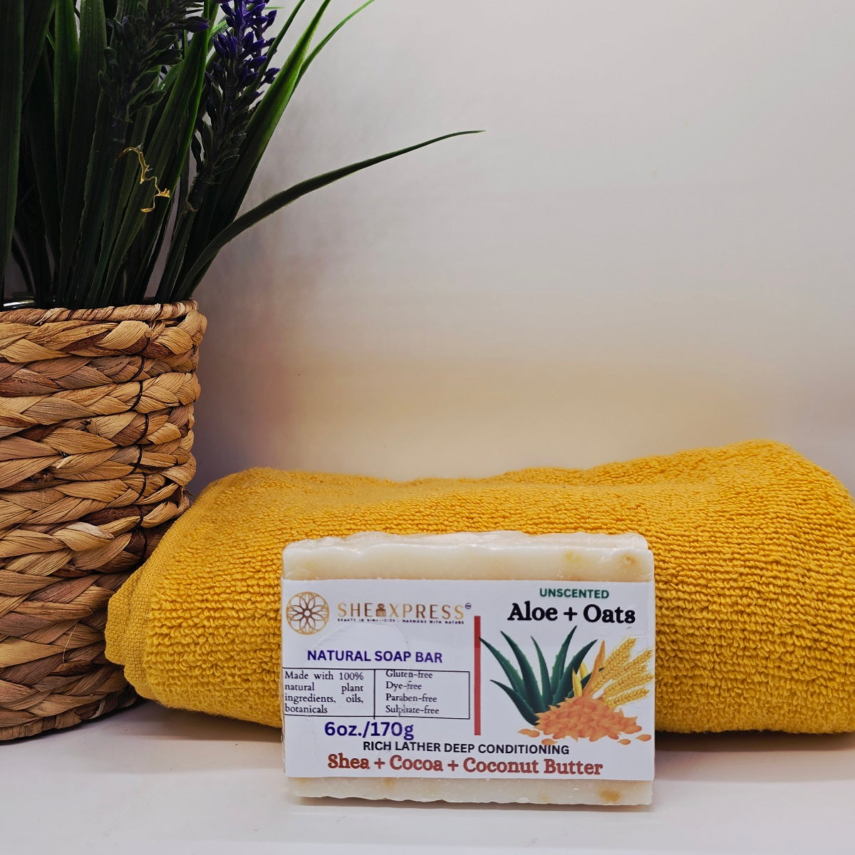 Aloe and oats bar